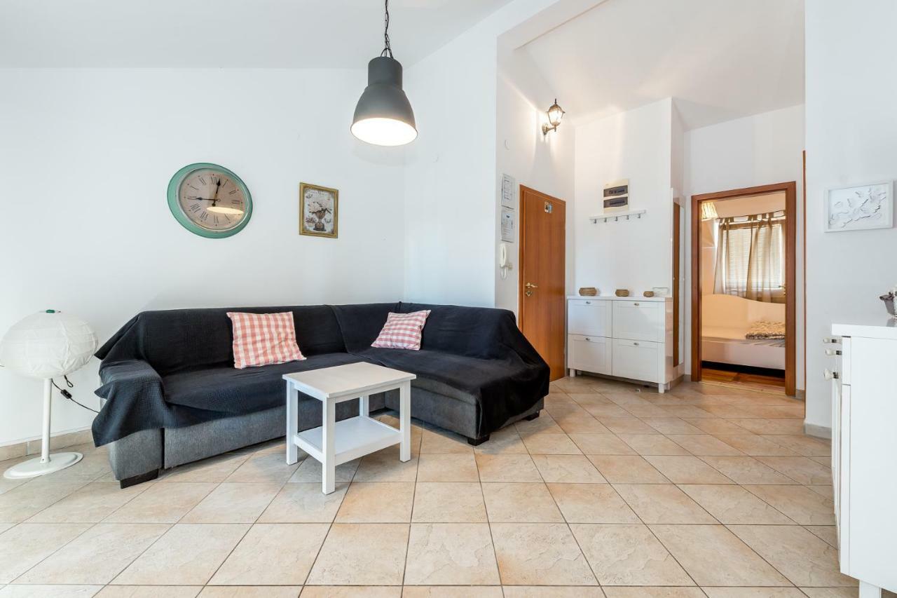Apartman Karla Mara Ana Ivan & Jo 斯里马 外观 照片