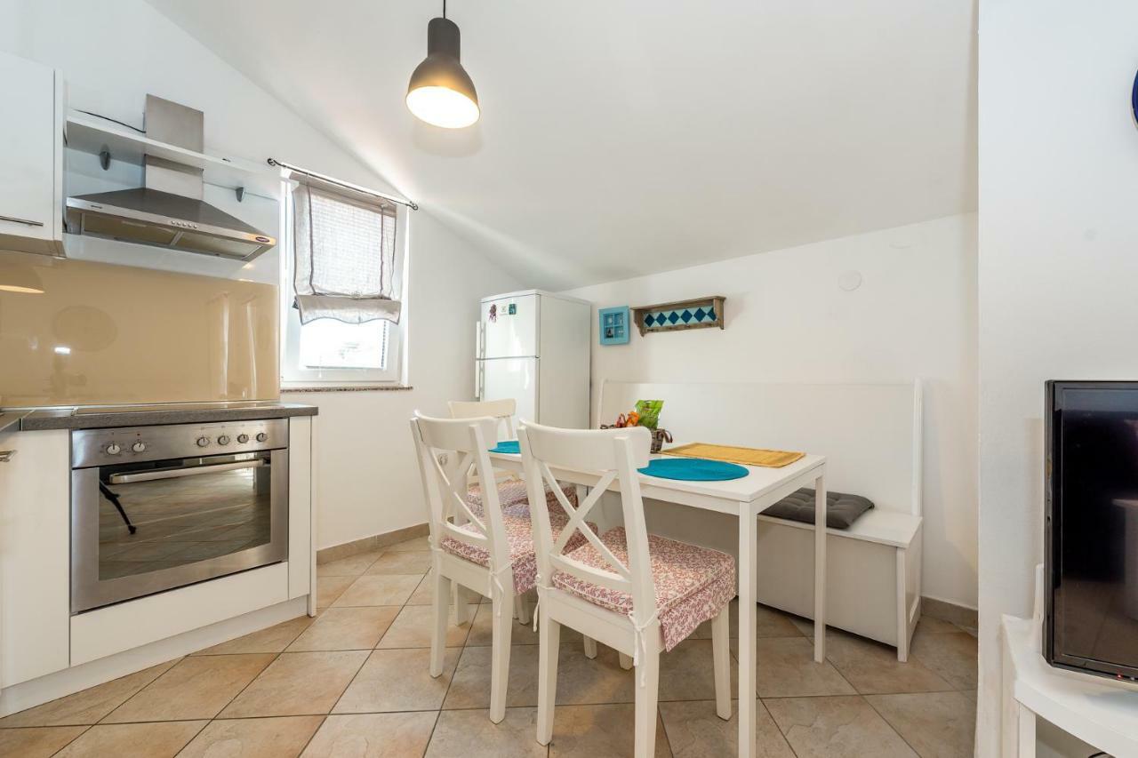 Apartman Karla Mara Ana Ivan & Jo 斯里马 外观 照片