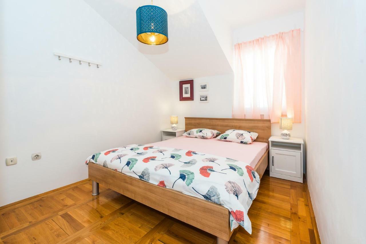 Apartman Karla Mara Ana Ivan & Jo 斯里马 外观 照片