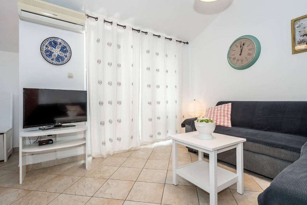 Apartman Karla Mara Ana Ivan & Jo 斯里马 外观 照片