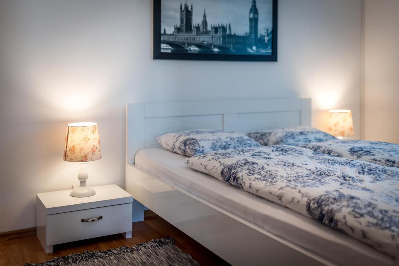 Apartman Karla Mara Ana Ivan & Jo 斯里马 外观 照片